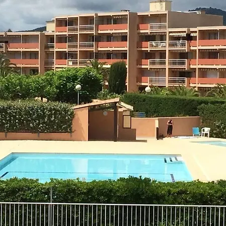 Quatre Couchages Classe 2 Etoiles Apartment Bormes-les-Mimosas