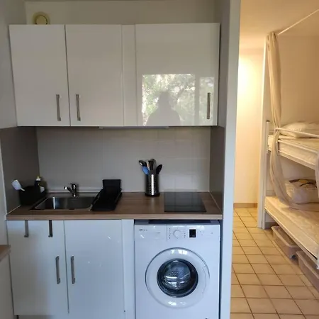Quatre Couchages Classe 2 Etoiles Apartment Bormes-les-Mimosas